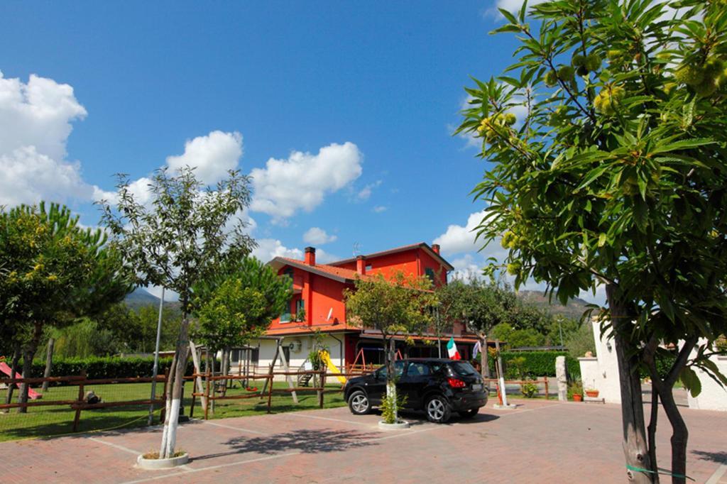 Azienda Agrituristica Pericle Montella Bagian luar foto