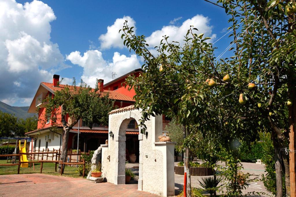 Azienda Agrituristica Pericle Montella Bagian luar foto