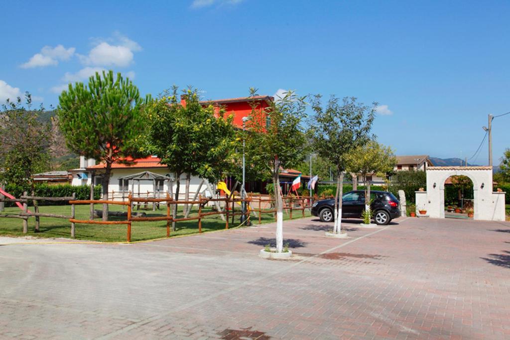 Azienda Agrituristica Pericle Montella Bagian luar foto