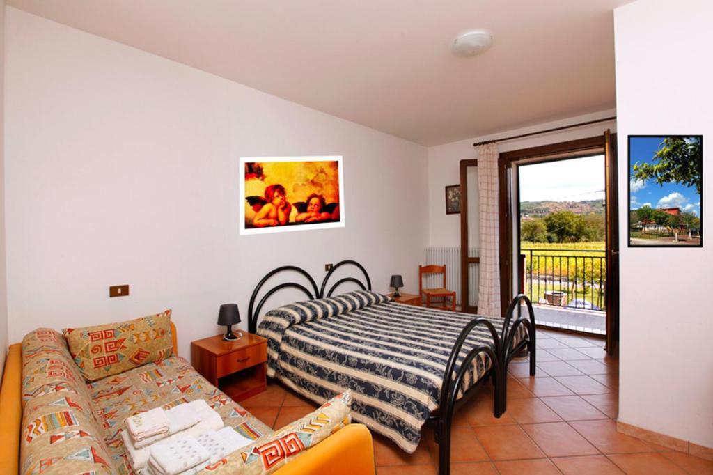 Azienda Agrituristica Pericle Montella Bagian luar foto